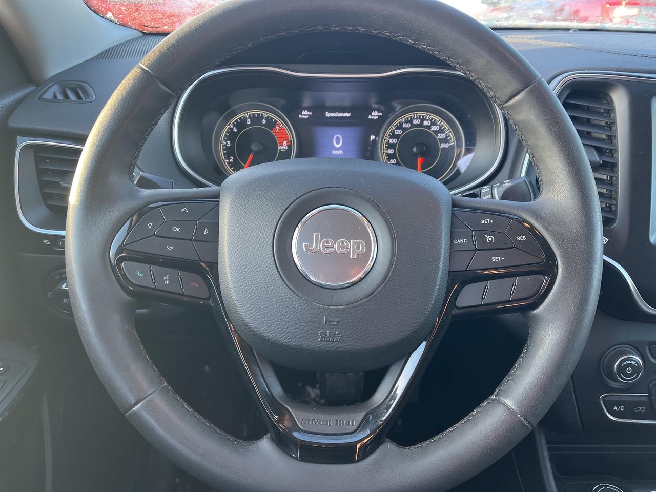 2021 Jeep Cherokee Altitude - Htd Leather - Navigation Photo