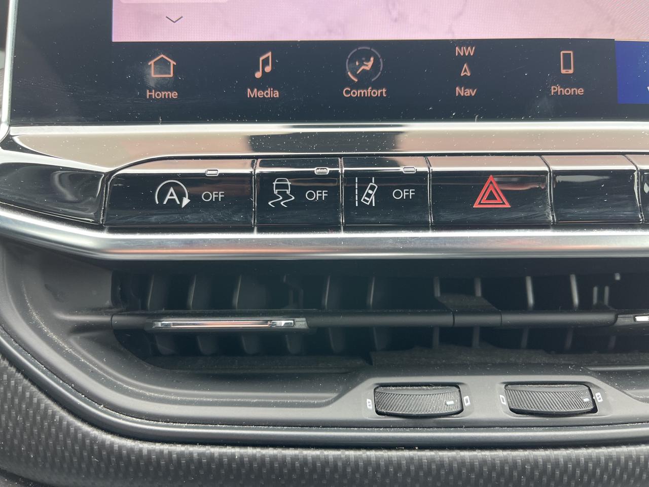 2023 Jeep Compass Altitude - Htd Leather/Wheel - Lane Departure Photo