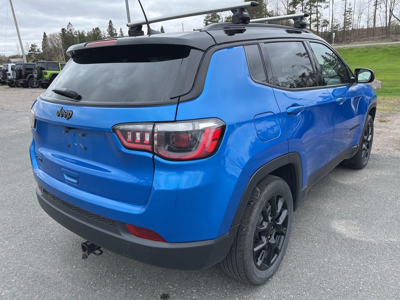 2023 Jeep Compass Altitude - Htd Leather/Wheel - Lane Departure Photo