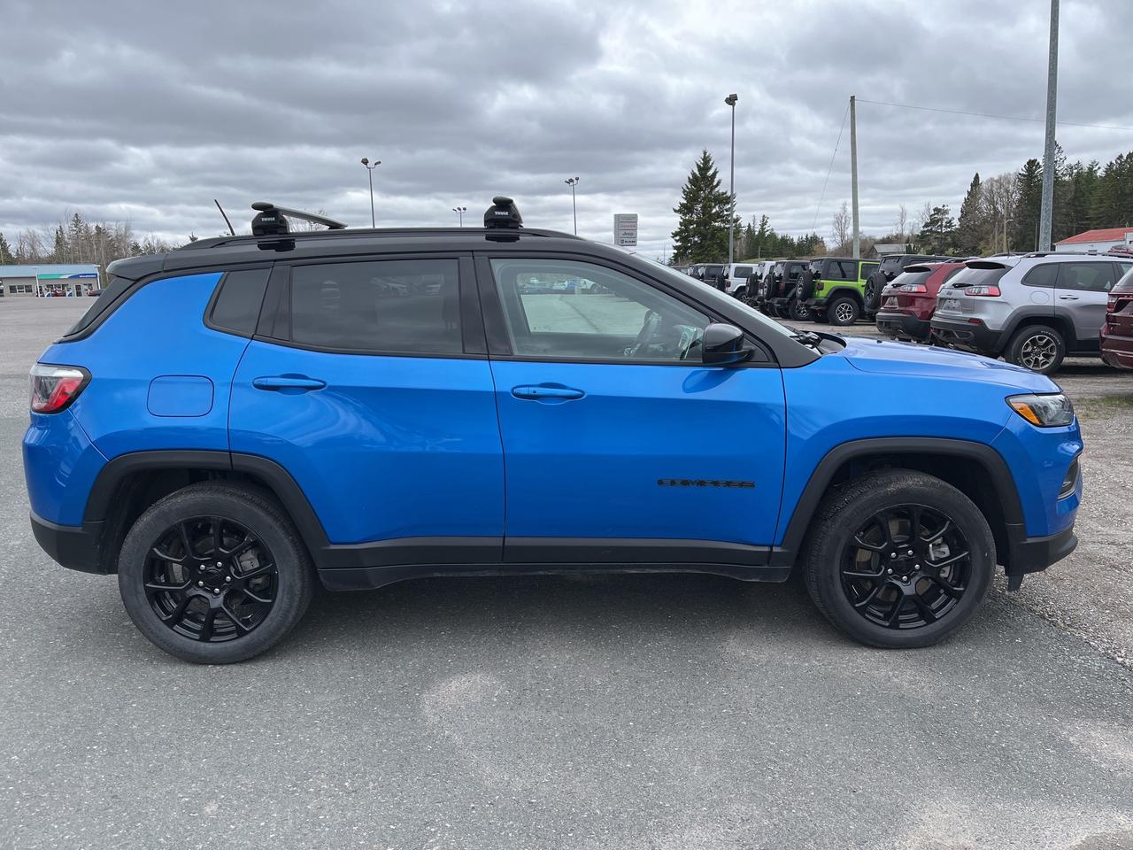 2023 Jeep Compass Altitude - Htd Leather/Wheel - Lane Departure Photo