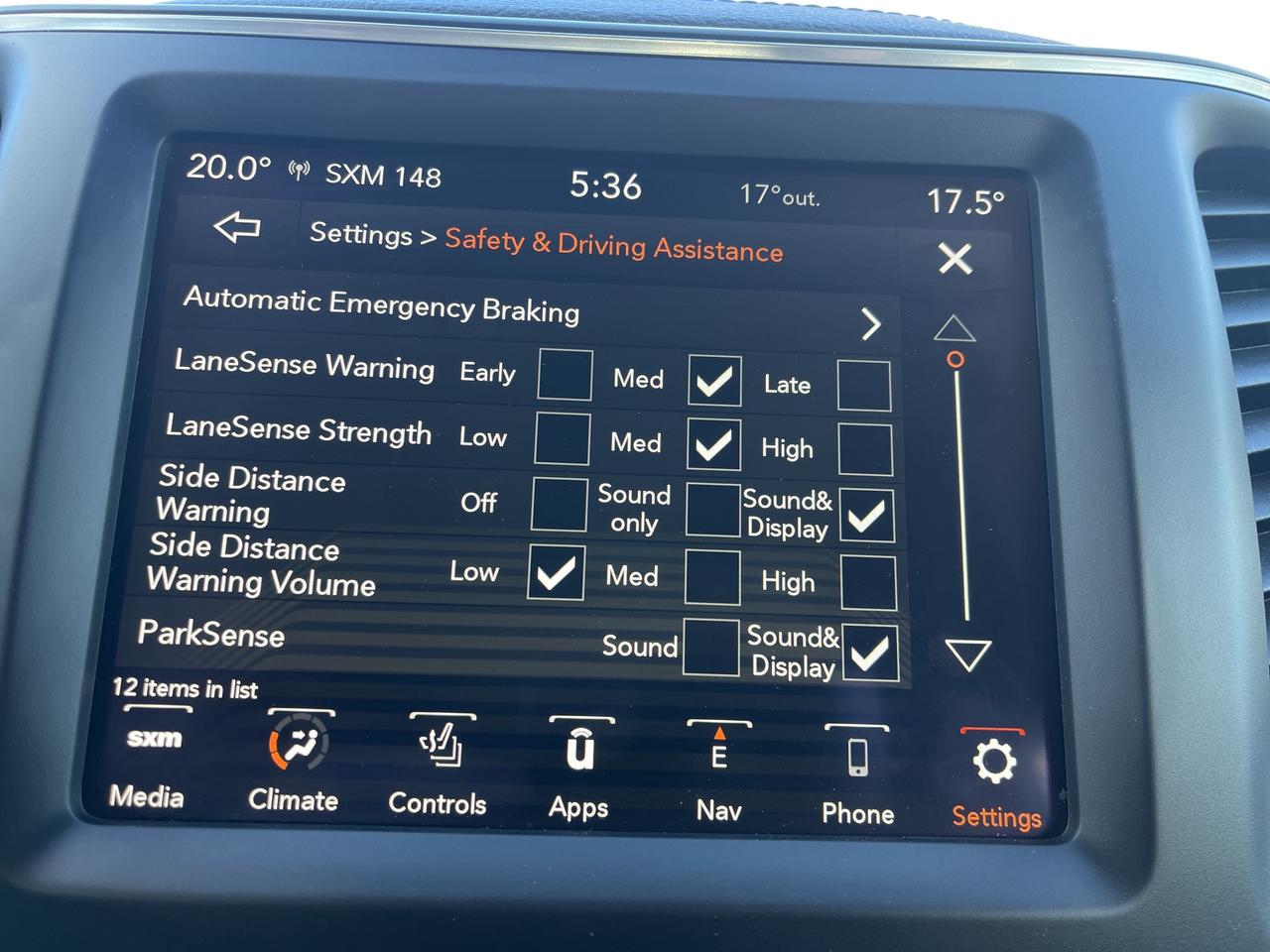 2023 Jeep Cherokee Altitude - Pano Sunroof - Adaptive Cruise Photo