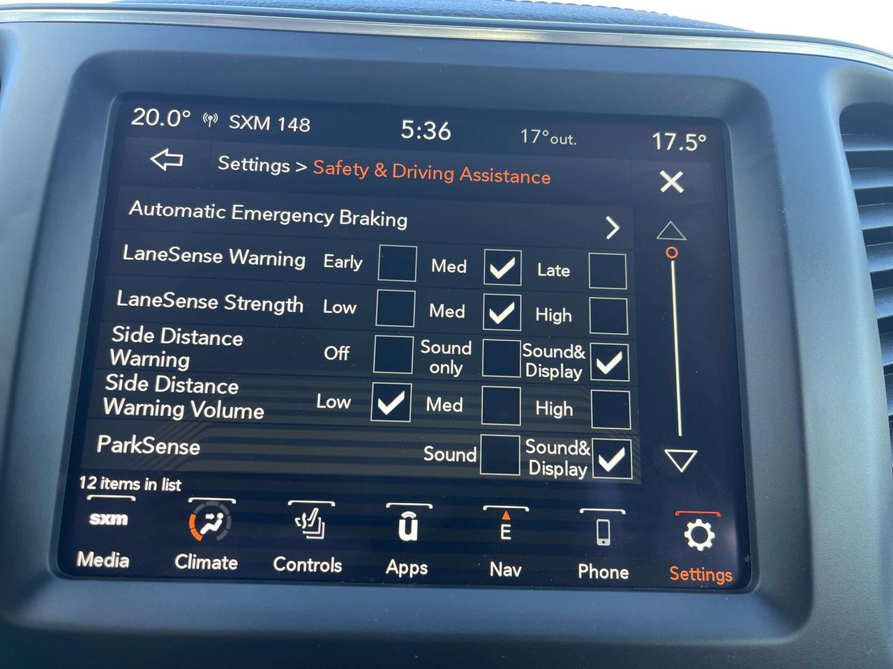 2023 Jeep Cherokee Altitude - Pano Sunroof - Adaptive Cruise Photo