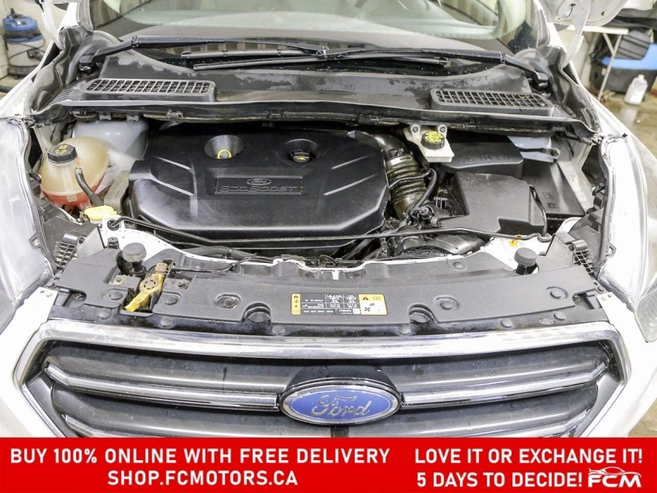 2017 Ford Escape SE AWD ~AUTOMATIC, FULLY CERTIFIED WITH WARRANTY!! Photo