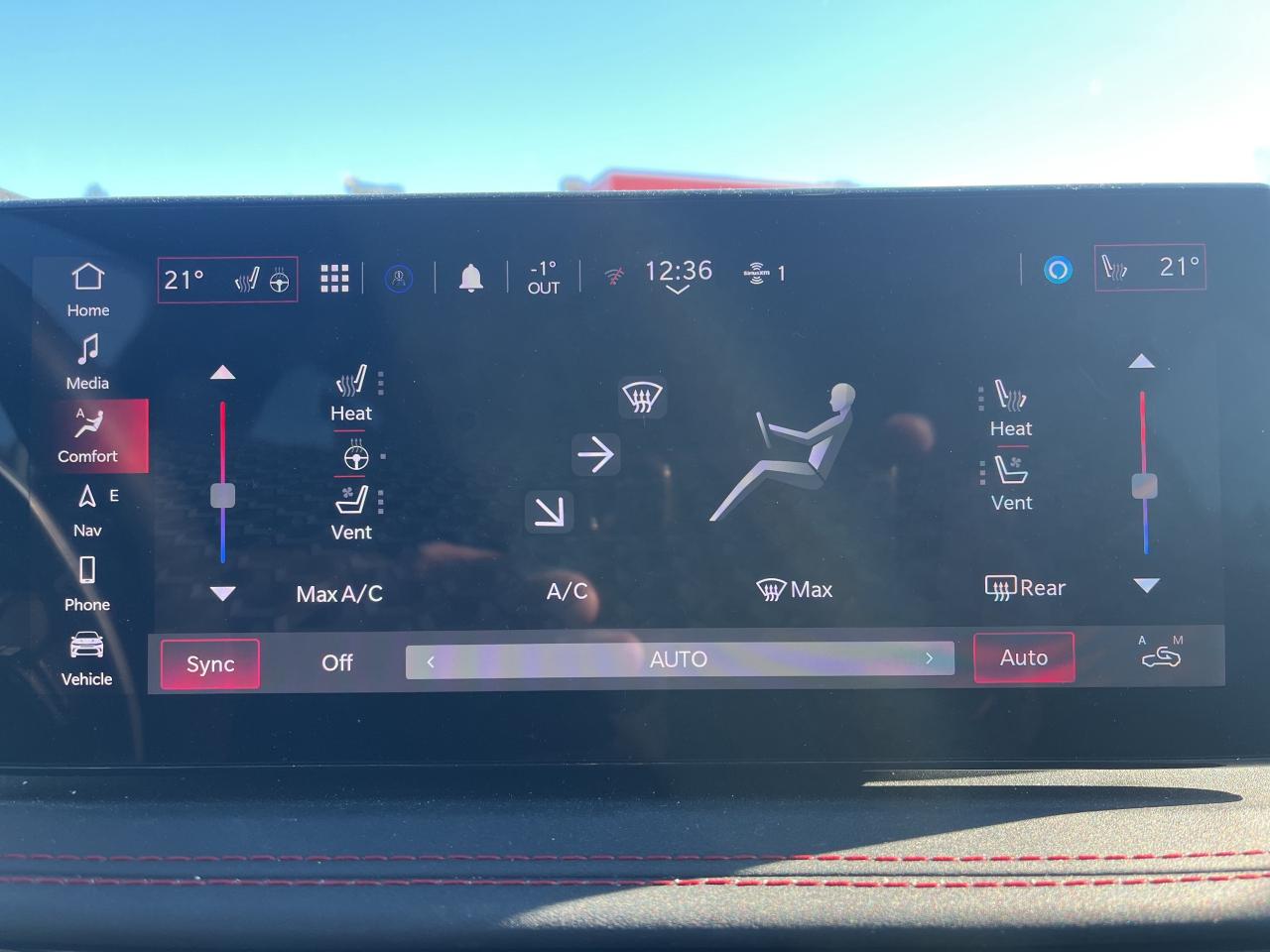 2024 Dodge Hornet PHEV RT - Sunroof - Htd/Vtd Leather Photo