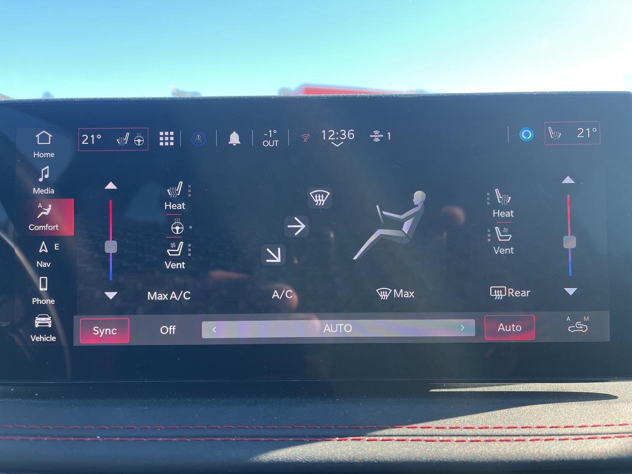 2024 Dodge Hornet PHEV RT - Sunroof - Htd/Vtd Leather Photo