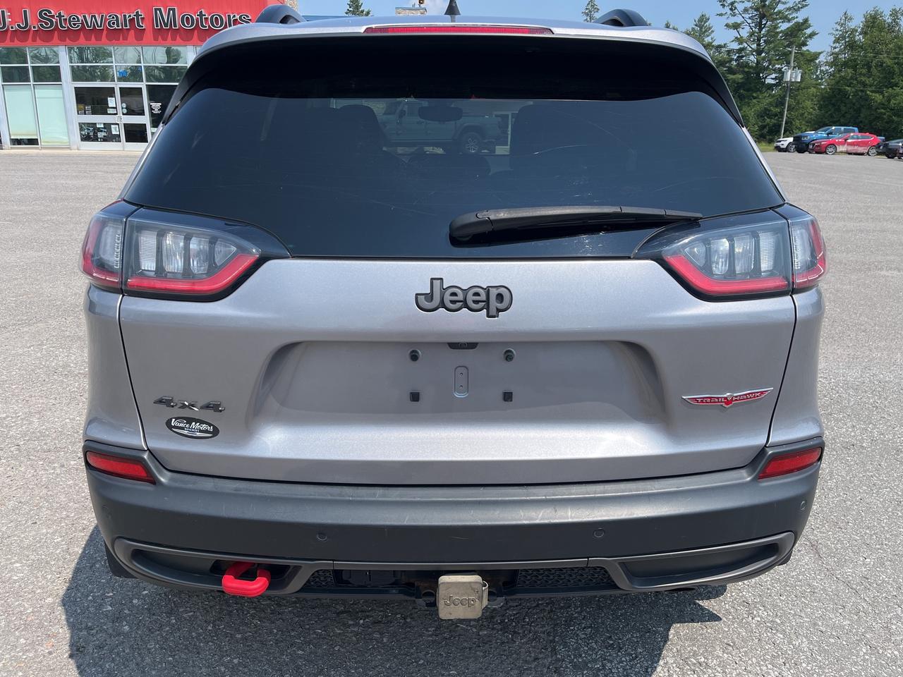 2022 Jeep Cherokee Trailhawk - Htd Seats/Wheel - Tow Pkg Photo