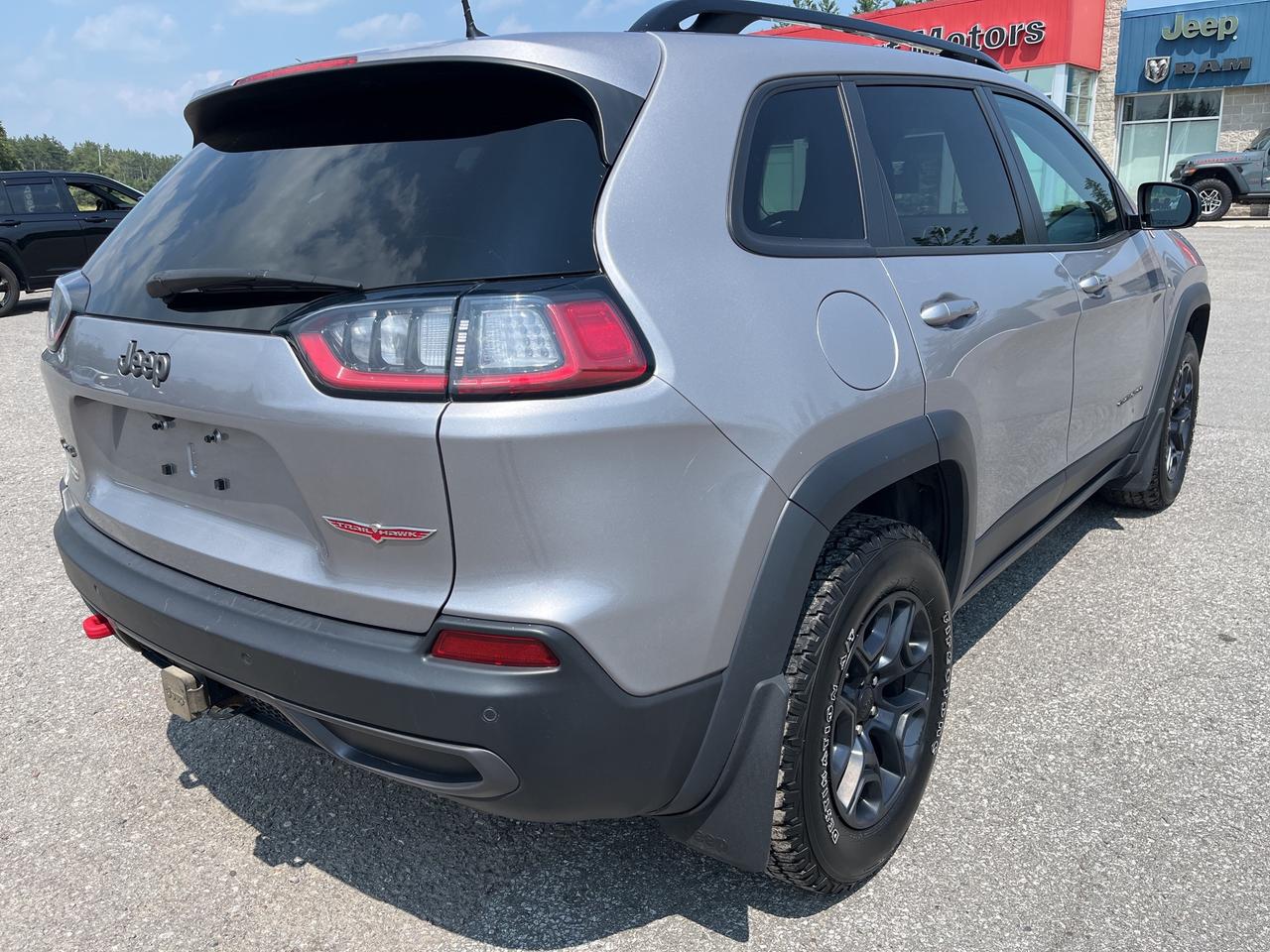 2022 Jeep Cherokee Trailhawk - Htd Seats/Wheel - Tow Pkg Photo