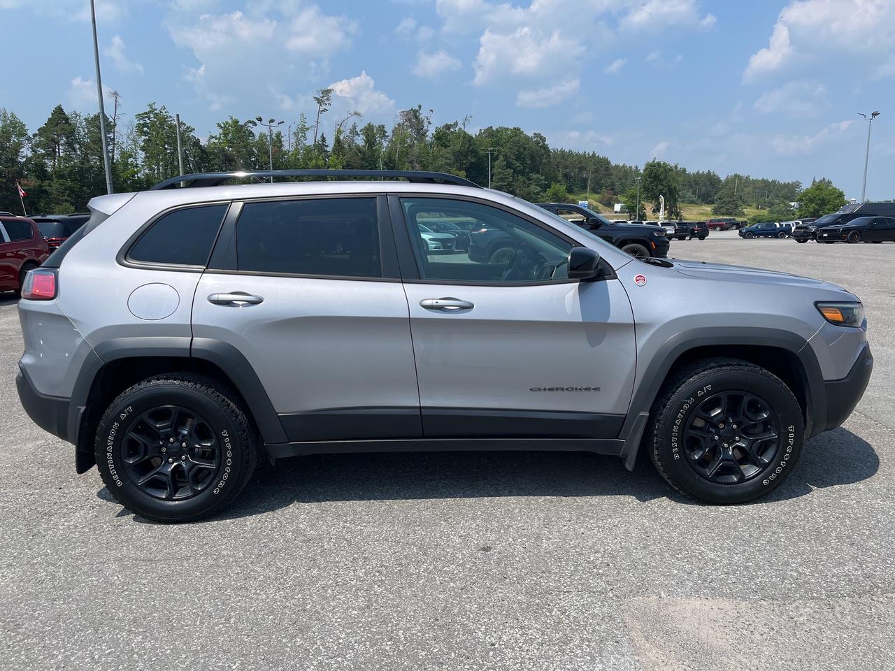 2022 Jeep Cherokee Trailhawk - Htd Seats/Wheel - Tow Pkg Photo