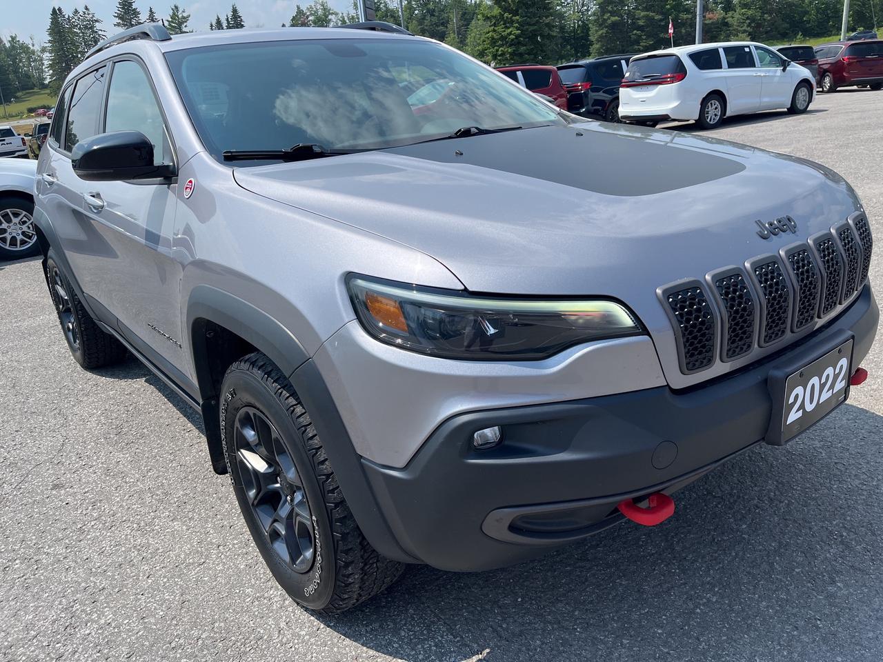 2022 Jeep Cherokee Trailhawk - Htd Seats/Wheel - Tow Pkg Photo