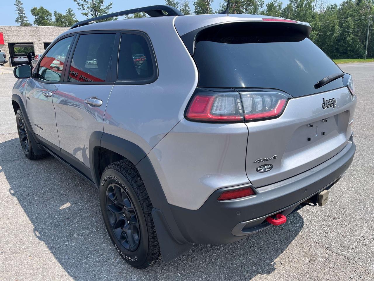 2022 Jeep Cherokee Trailhawk - Htd Seats/Wheel - Tow Pkg Photo