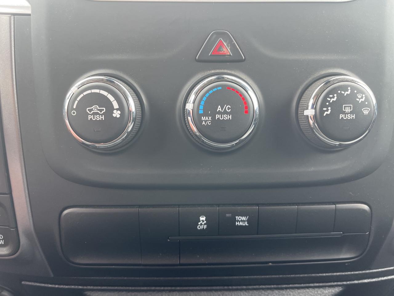 2023 RAM 1500 Classic SLT - 8 Speed - Bluetooth Photo