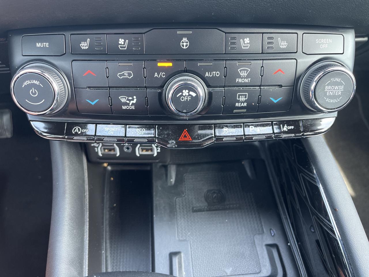 2024 Dodge Durango Citadel - Sunroof - Adaptive Cruise Photo