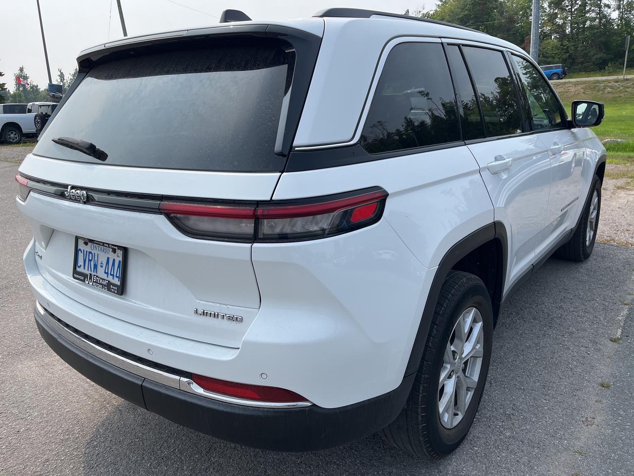 2023 Jeep Grand Cherokee Limited - Htd Leather/Wheel - Adaptive Cruise Photo