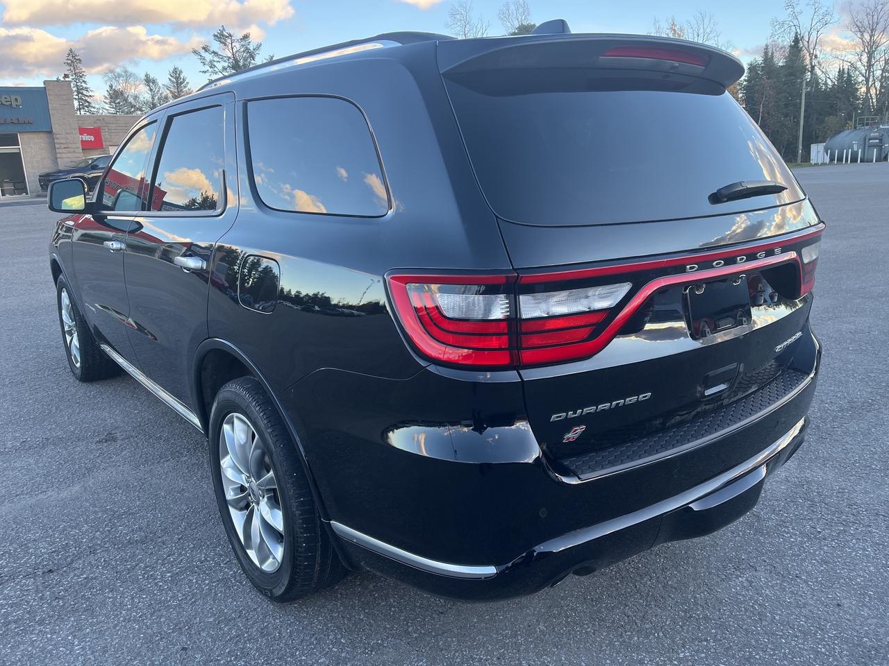 2023 Dodge Durango Citadel - Htd/Vtd Leather - Sunroof Photo