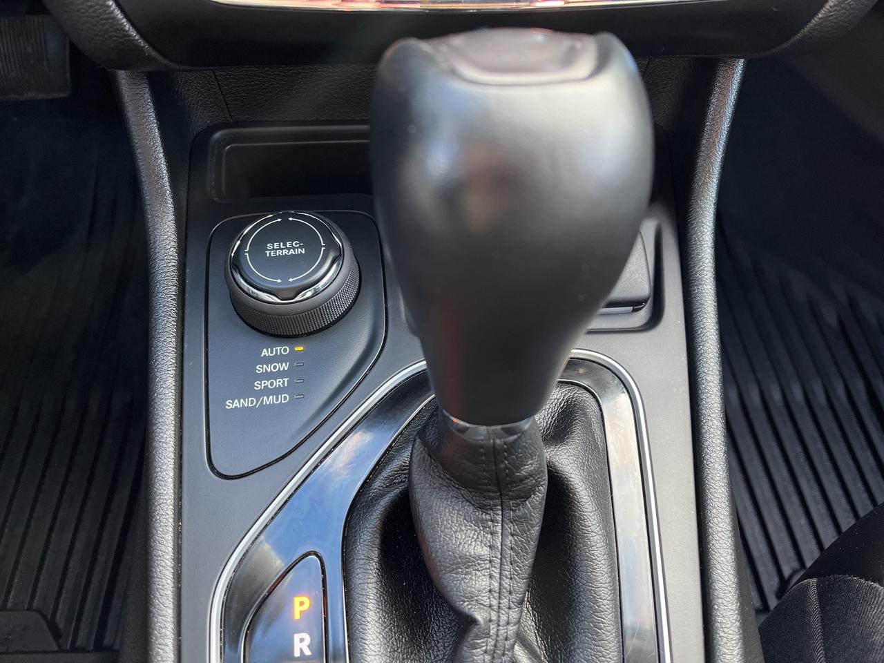 2022 Jeep Cherokee Limited - Pano Sunroof - Htd Leather/Wheel Photo