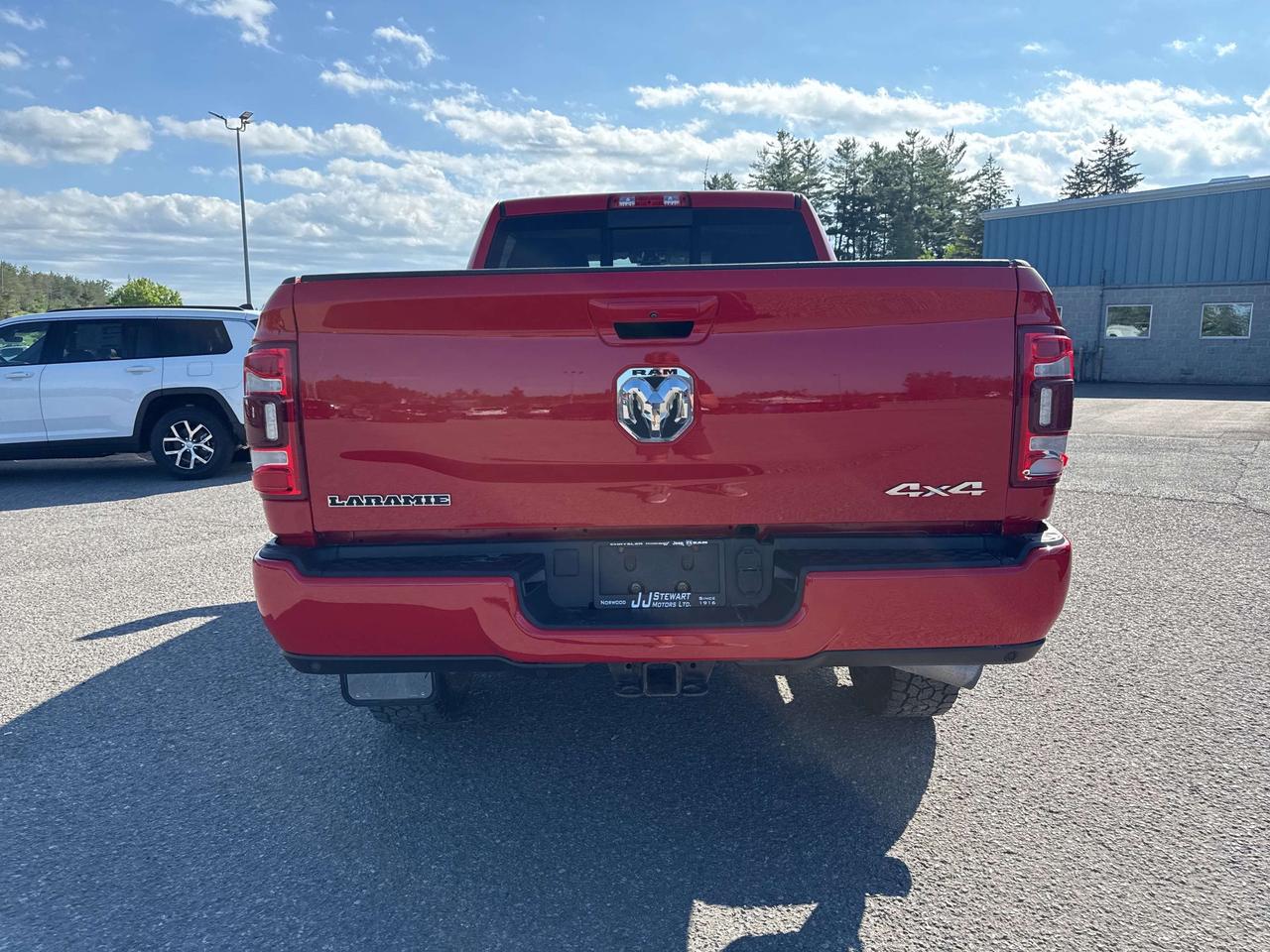 2023 RAM 2500 Laramie - Htd/Vtd Leather - Tow Pkg Photo