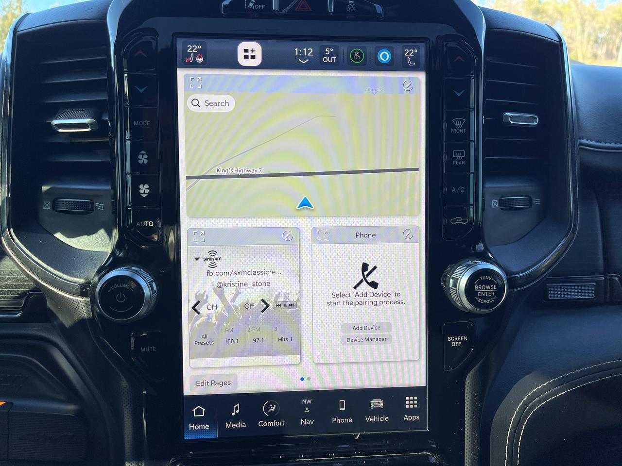 2023 RAM 3500 Limited - Sunroof - Tow Pkg Photo