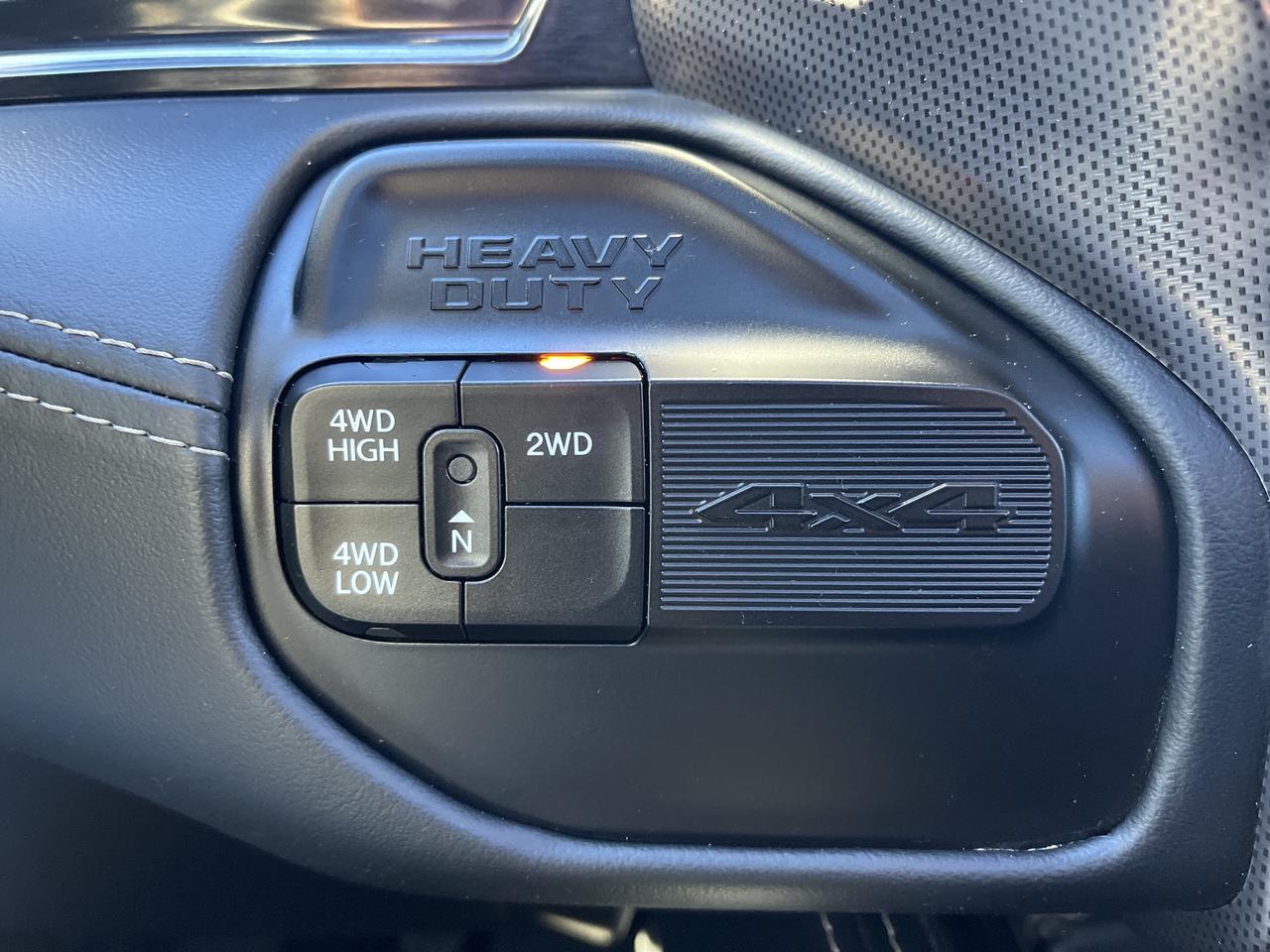 2023 RAM 3500 Limited - Sunroof - Tow Pkg Photo