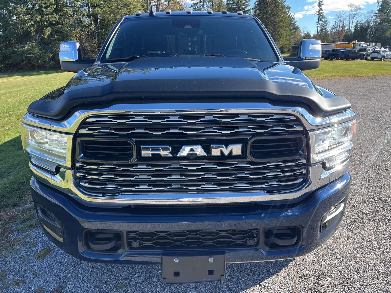 2023 RAM 3500 Limited - Sunroof - Tow Pkg Photo