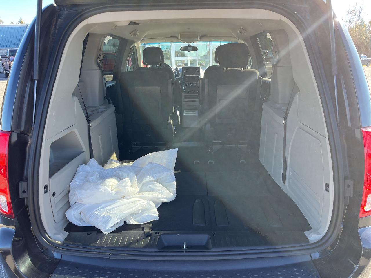 2016 Dodge Grand Caravan SXT - Cruise - Sto ‘N’ Go Photo