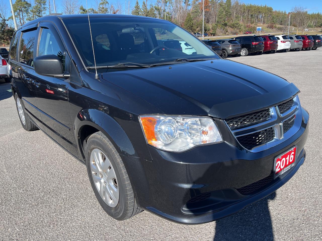 2016 Dodge Grand Caravan SXT - Cruise - Sto ‘N’ Go Photo