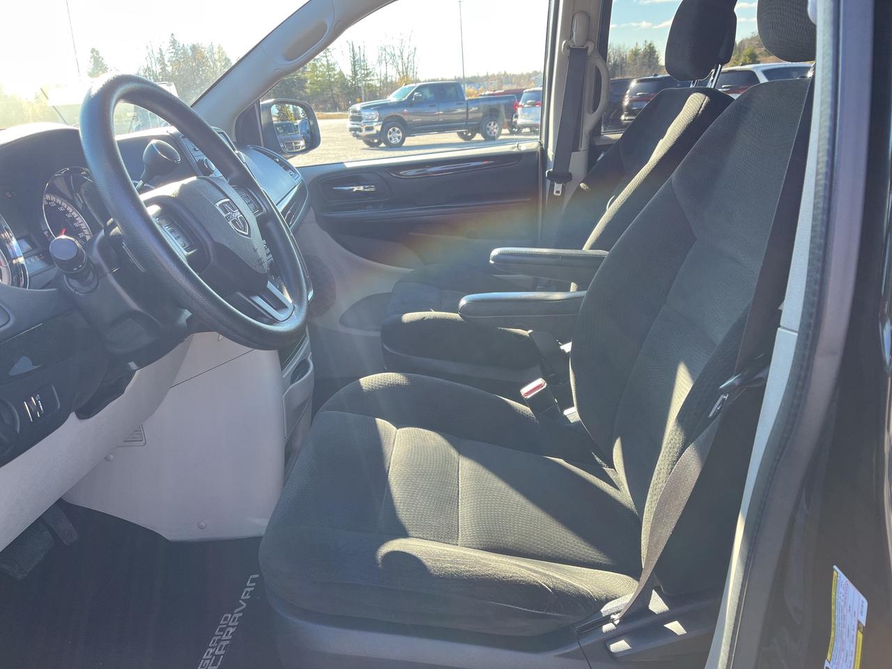 2016 Dodge Grand Caravan Canada Value Package - Power Rear Windows - Cruise Photo