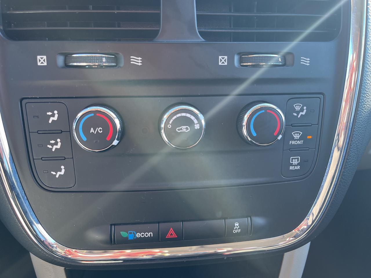 2016 Dodge Grand Caravan Canada Value Package - Power Rear Windows - Cruise Photo