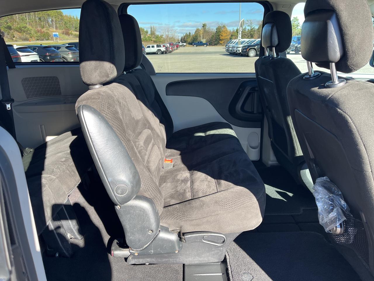 2016 Dodge Grand Caravan Canada Value Package - Power Rear Windows - Cruise Photo