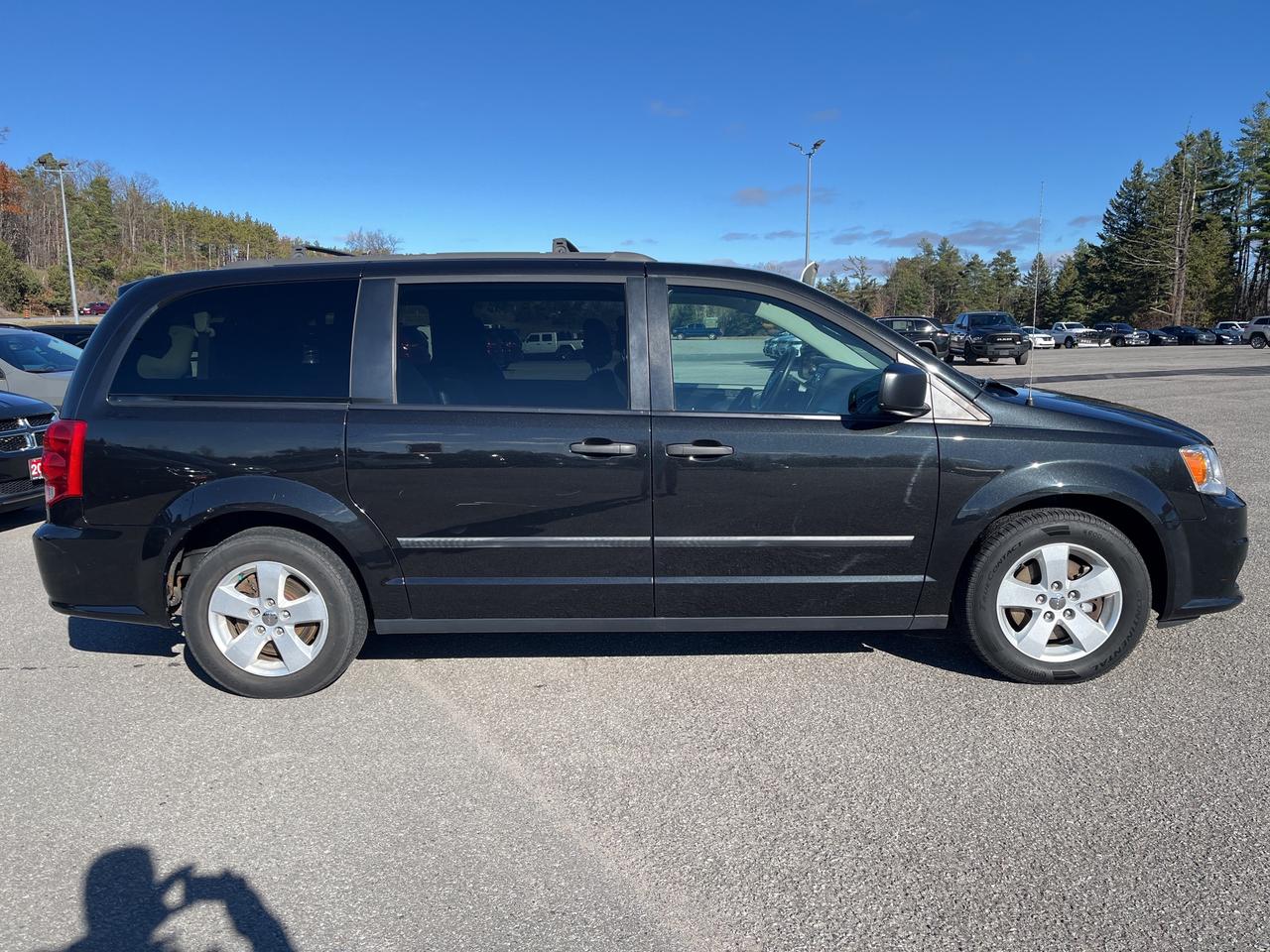 2016 Dodge Grand Caravan Canada Value Package - Power Rear Windows - Cruise Photo