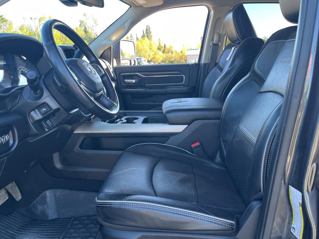 2024 RAM 3500 Laramie - Htd/Vtd Leather - Tow Pkg Photo