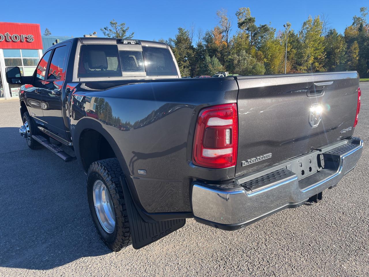 2024 RAM 3500 Laramie - Htd/Vtd Leather - Tow Pkg Photo