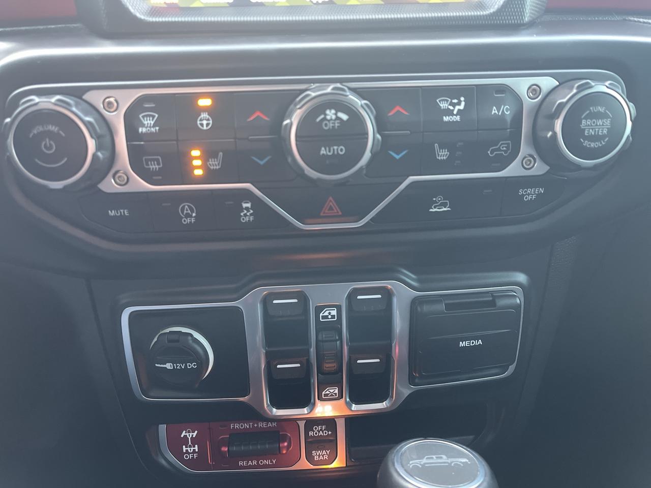 2023 Jeep Gladiator Rubicon - Htd Leather/Wheel - Nav Photo