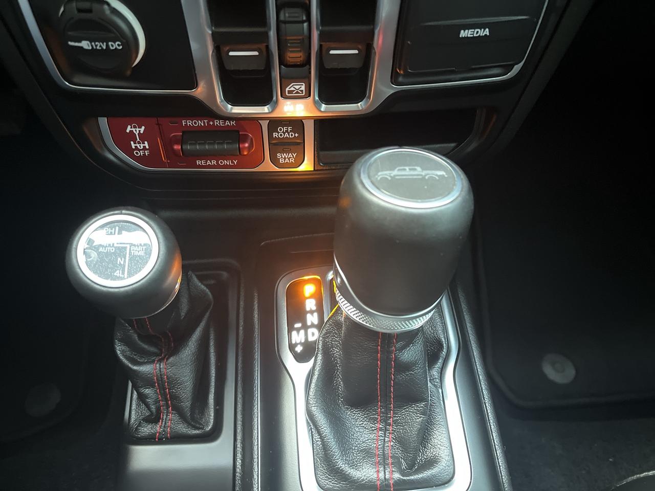 2023 Jeep Gladiator Rubicon - Htd Leather/Wheel - Nav Photo