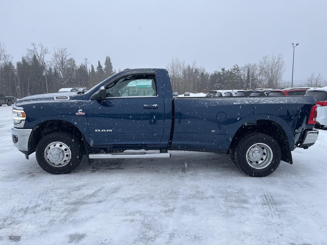 2022 RAM 3500 Big Horn - Htd Seats/Wheel - Aisin Trans Photo