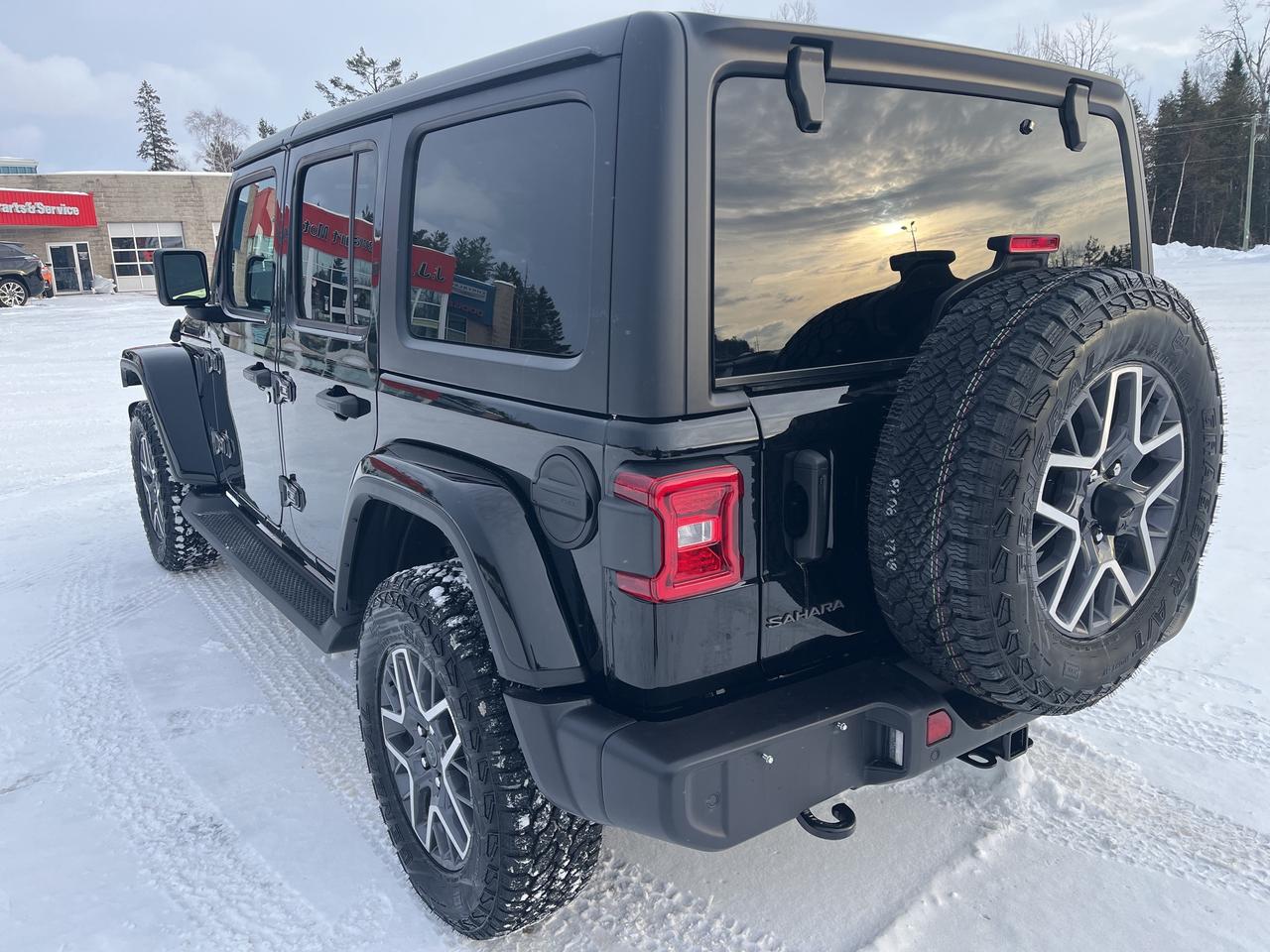 2025 Jeep Wrangler Sahara - Htd Leather/Wheel - Adaptive Cruise Photo