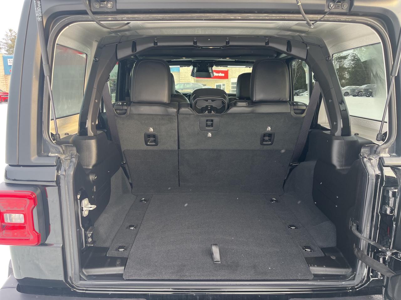 2025 Jeep Wrangler Sahara - Htd Leather/Wheel - Adaptive Cruise Photo