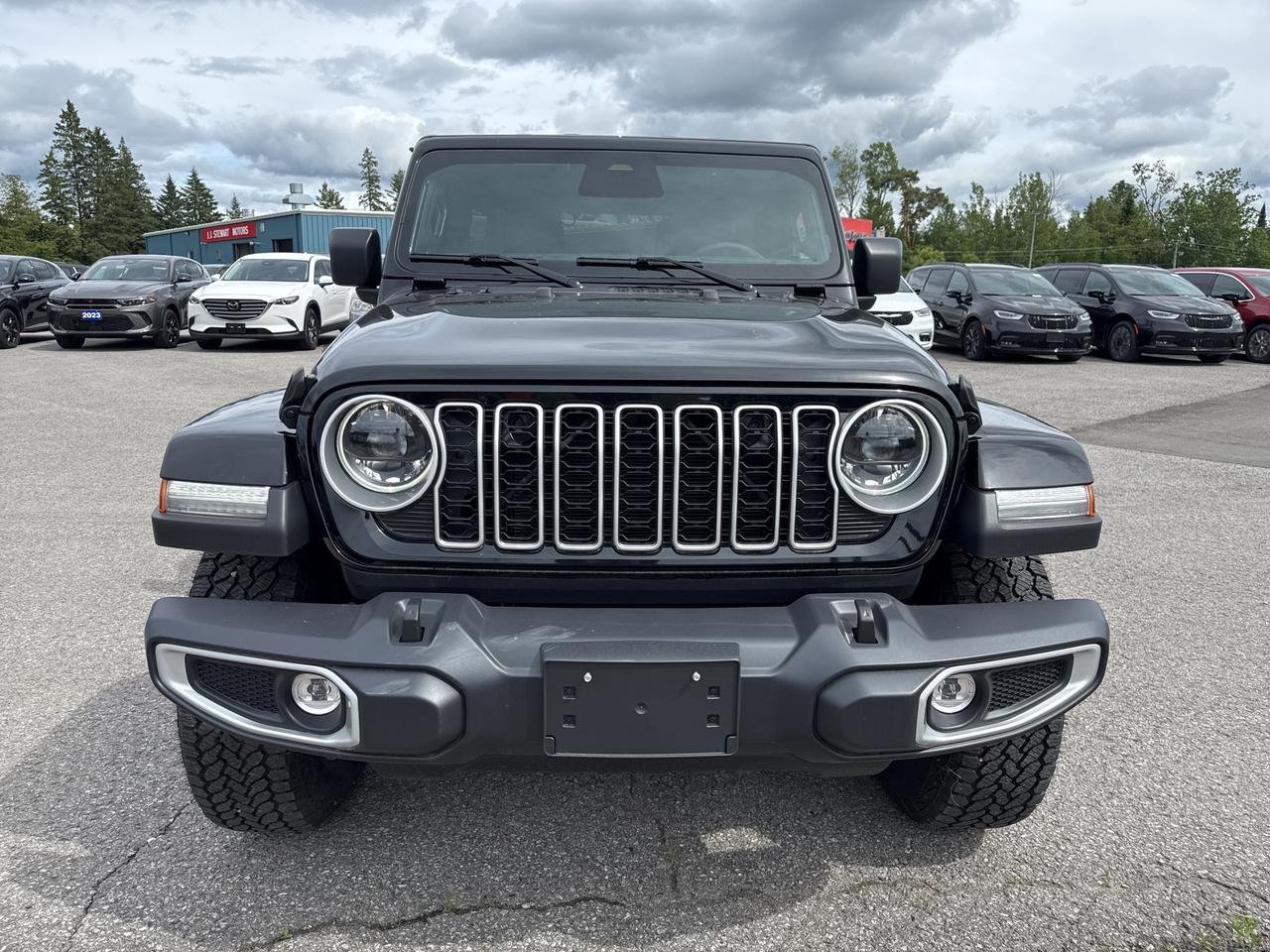2025 Jeep Wrangler Sahara - Htd Leather/Wheel - Adaptive Cruise Photo