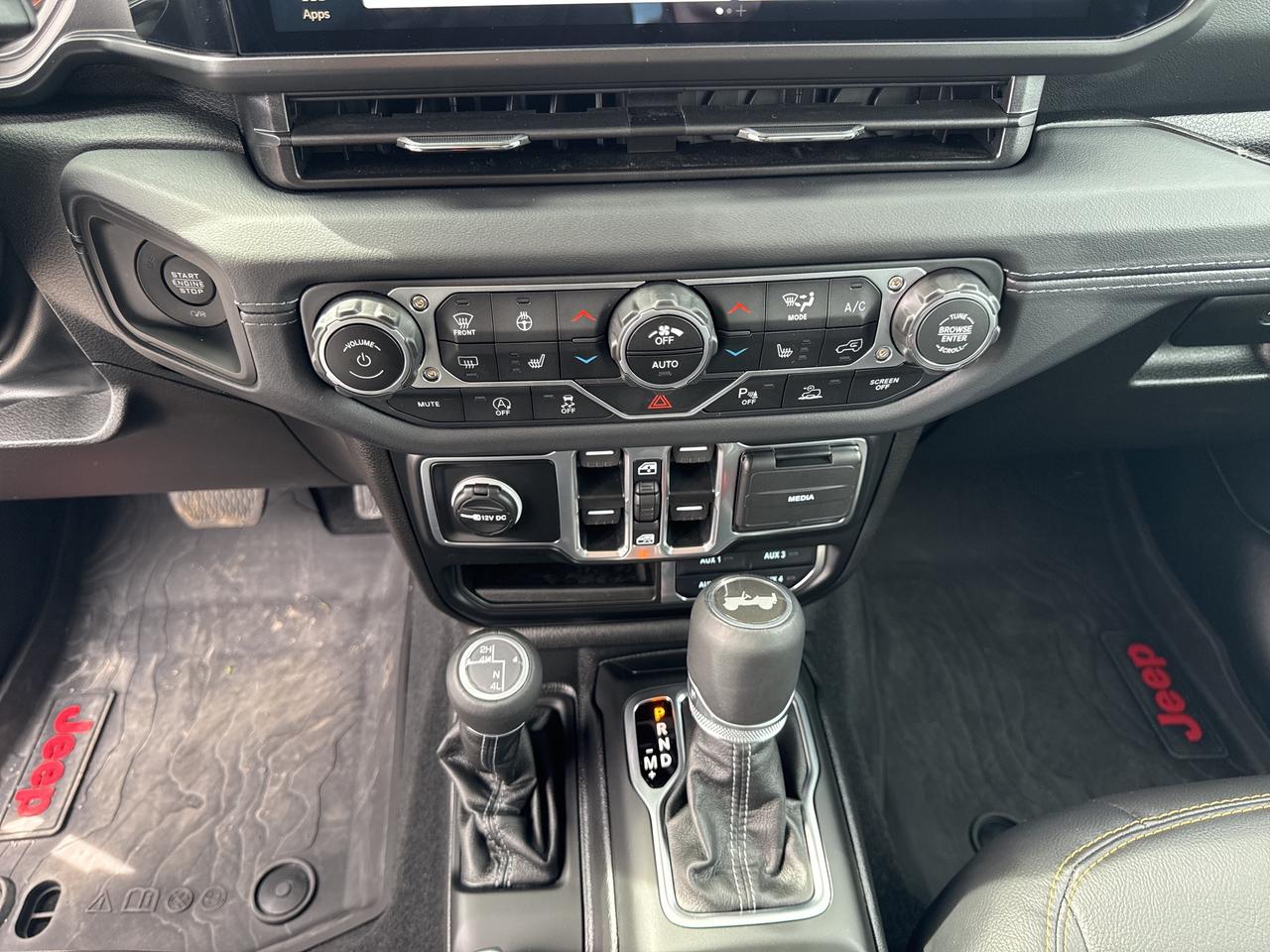 2025 Jeep Wrangler Sahara - Htd Leather/Wheel - Adaptive Cruise Photo