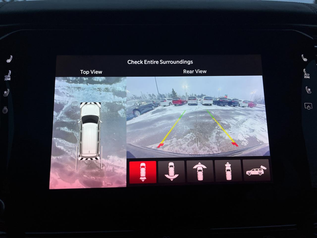 2023 Jeep Wagoneer Series III - Nav - Adaptive Cruise Photo