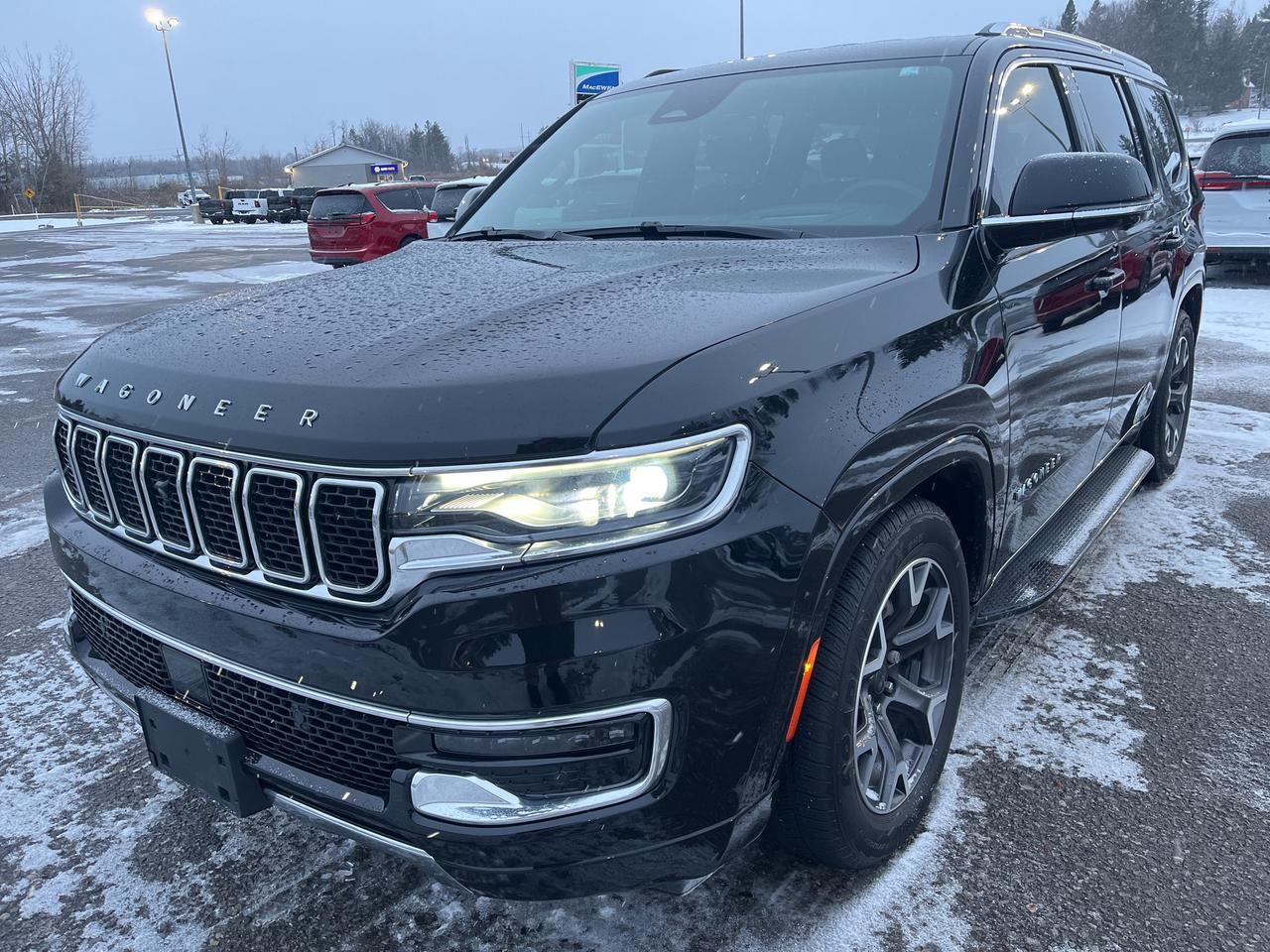 2023 Jeep Wagoneer Series III - Nav - Adaptive Cruise Photo