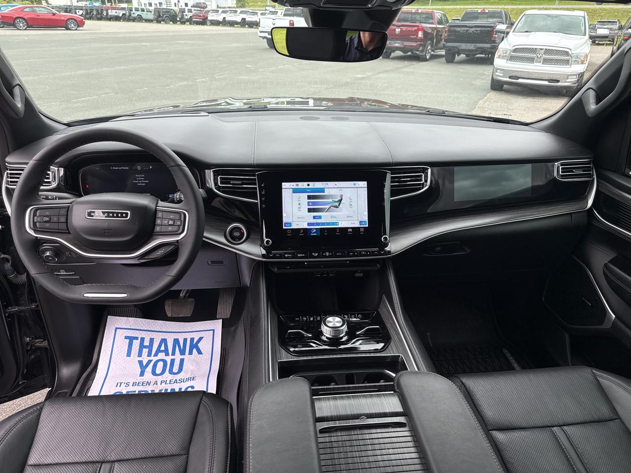 2023 Jeep Wagoneer Series III - Nav - Adaptive Cruise Photo