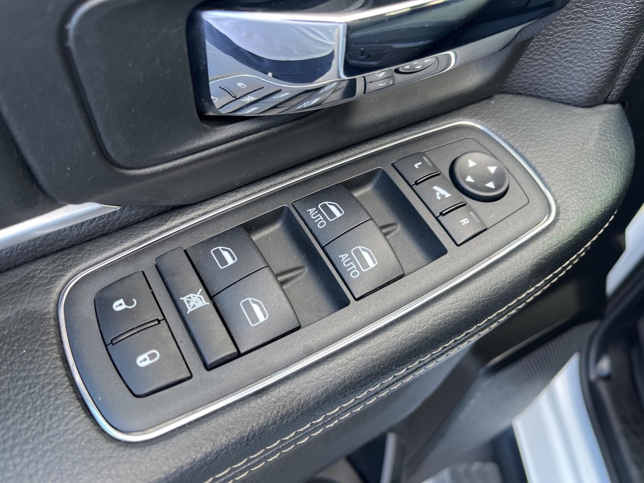 2022 RAM 1500 Classic Warlock - Htd Seats/Wheel - Nav Photo