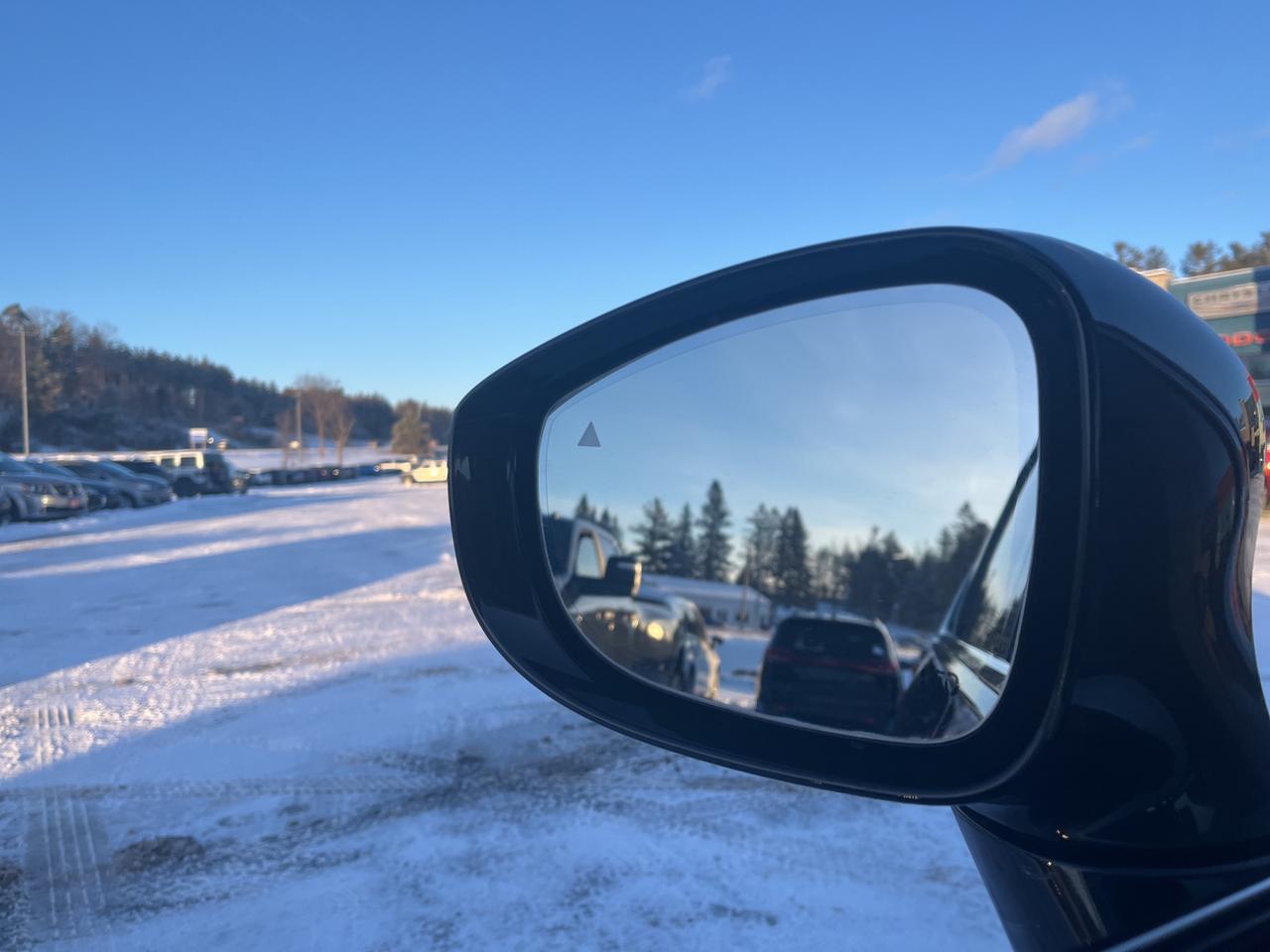 2022 Chrysler Pacifica Limited - Pano Sunroof - Rear Entertainment Photo