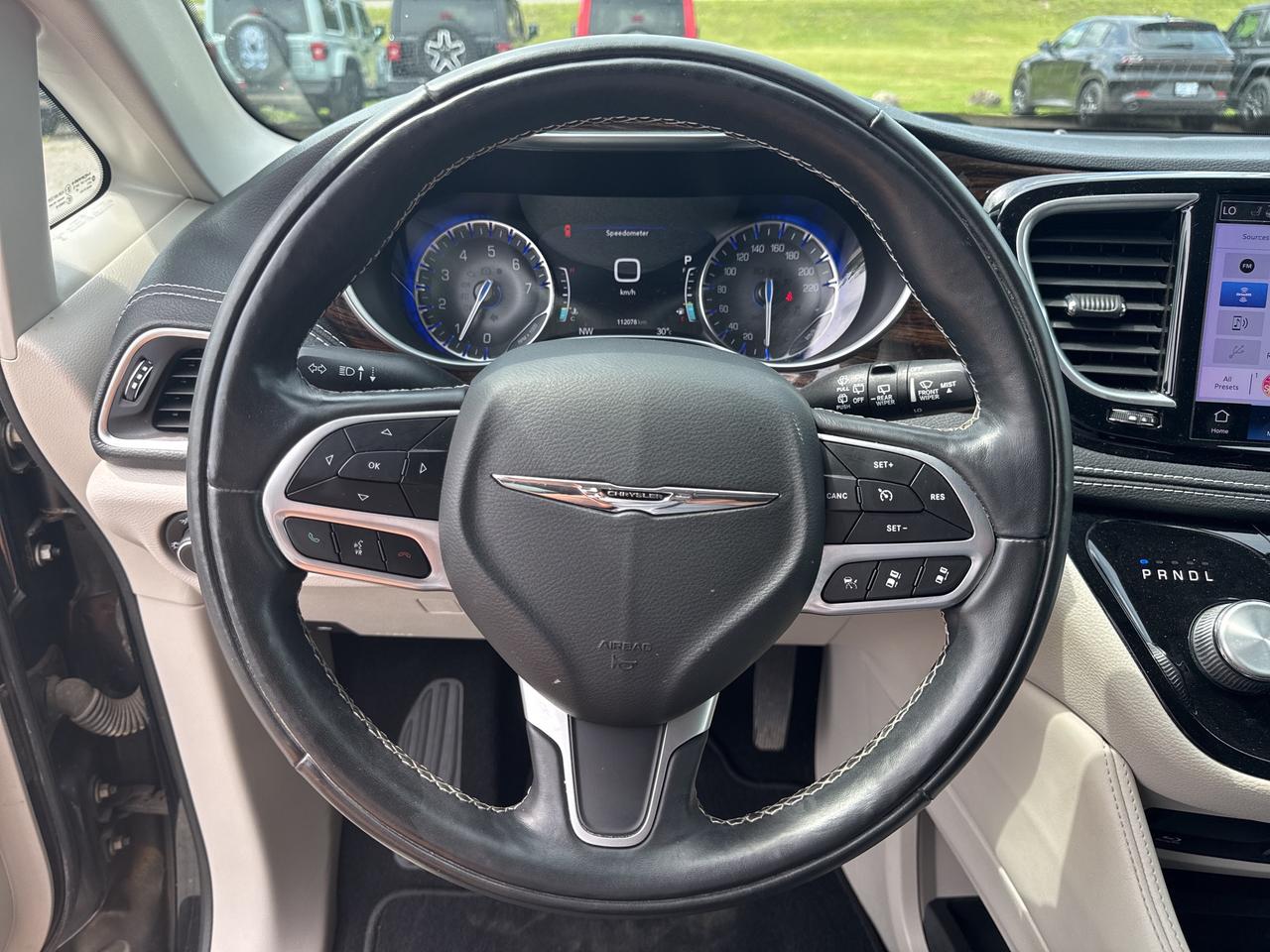 2022 Chrysler Pacifica Limited - Pano Sunroof - Rear Entertainment Photo