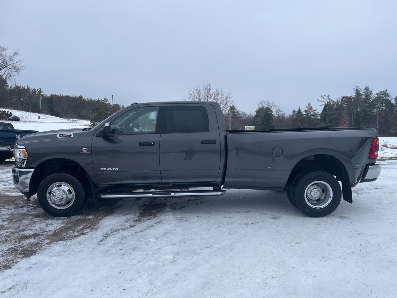 2022 RAM 3500 Big Horn - Htd Seats/Wheel - 5th Whl/Gooseneck Photo