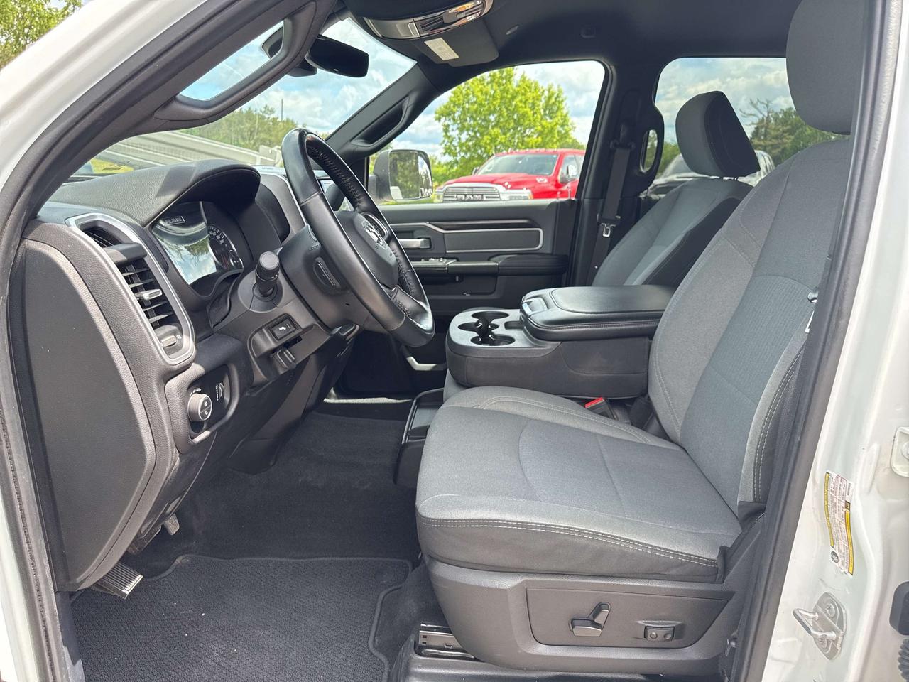 2022 RAM 2500 Big Horn - Htd Seats/Wheel - Nav Photo2