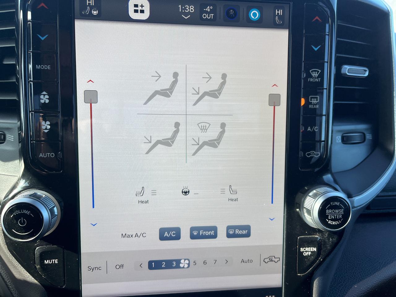 2024 RAM 2500 Big Horn - Htd Seats/Wheel - Tow Pkg Photo