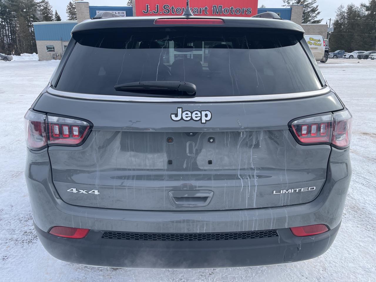 2023 Jeep Compass Limited - Pano Sunroof - Htd Leather/Wheel Photo