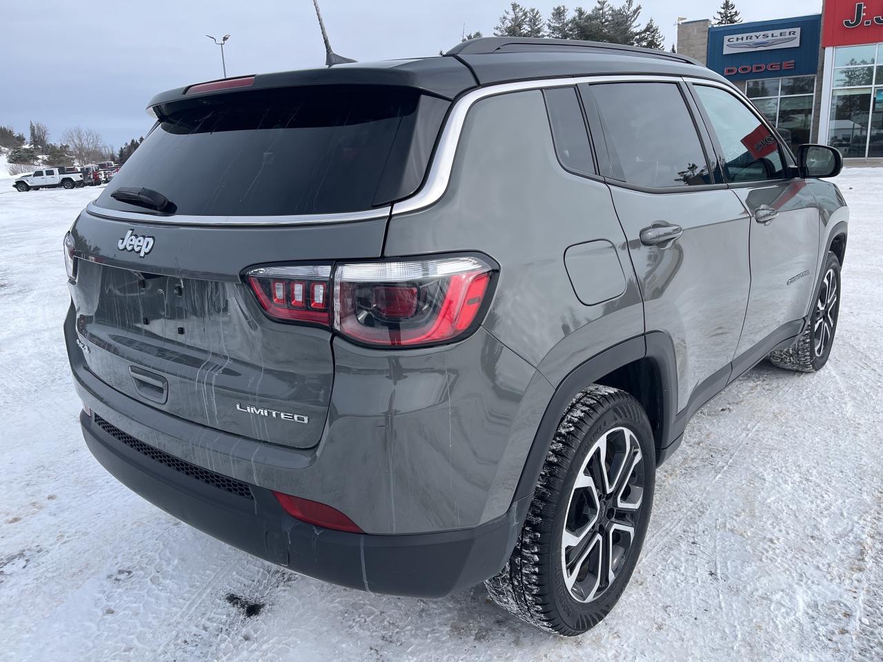2023 Jeep Compass Limited - Pano Sunroof - Htd Leather/Wheel Photo