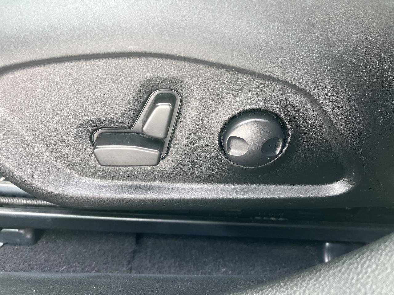 2023 Jeep Compass Limited - Pano Sunroof - Htd Leather/Wheel Photo